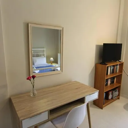 Cozy In The Heart Of The Town Apartman *