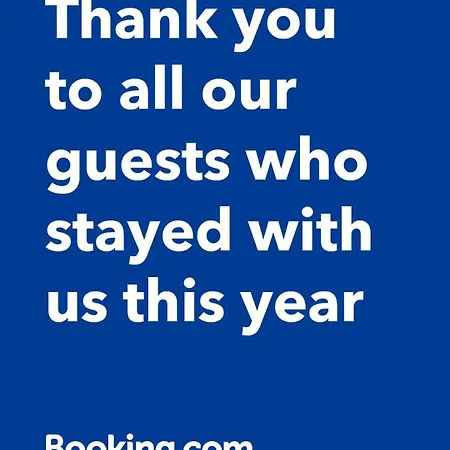 Apartman Cozy In The Heart Of The Town