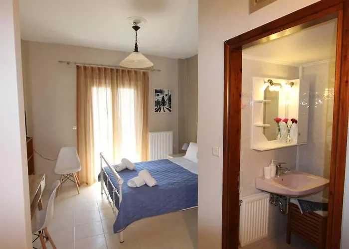 Cozy In The Heart Of The Town Διαμέρισμα