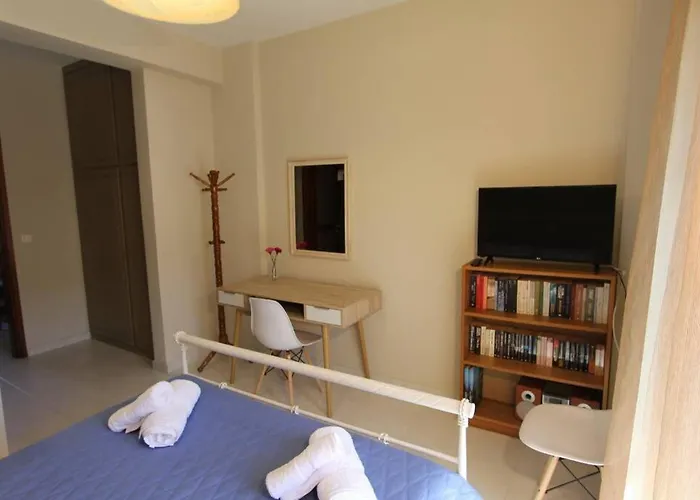 Διαμέρισμα Cozy In The Heart Of The Town *